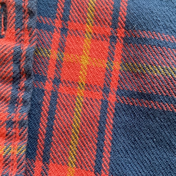 Roots women’s size extra small button-down plaid shirt. Excellent condition. - Picture 7 of 7